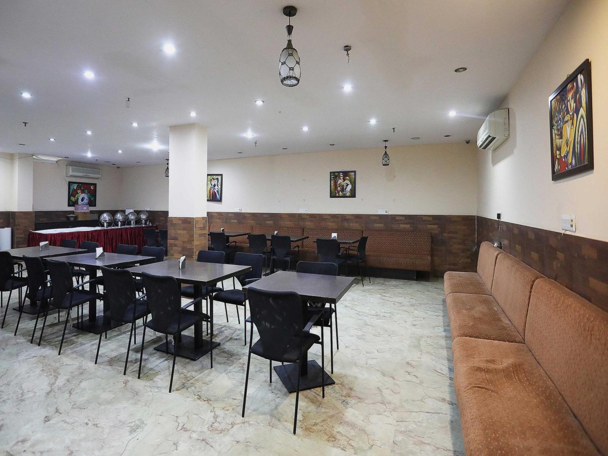 Hotel O Vedas Heritage دلهي المظهر الخارجي الصورة